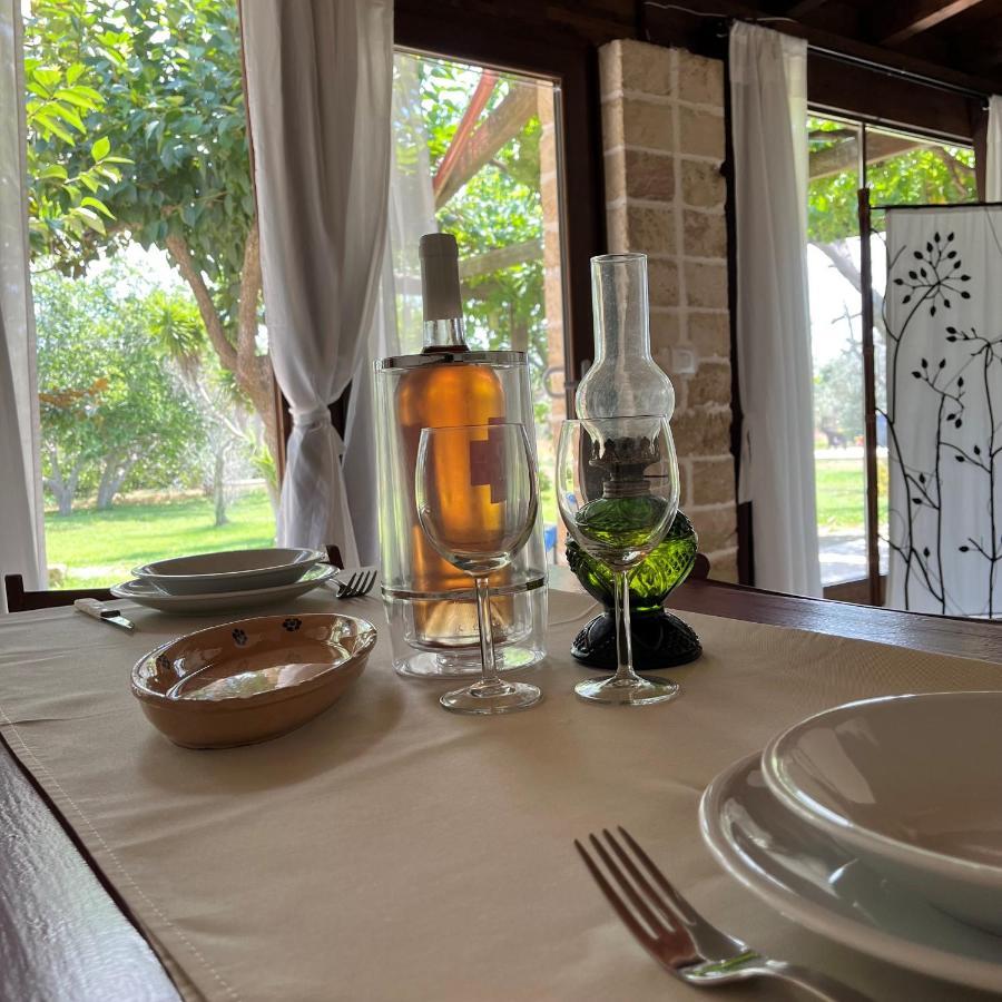 Li Papi Villa กาลาโตเน ภายนอก รูปภาพ